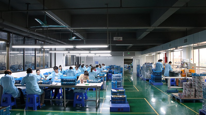 司：以创新与实力引领卡牌行业发展瓦力棋牌广东望京卡牌科技有限公(图4)