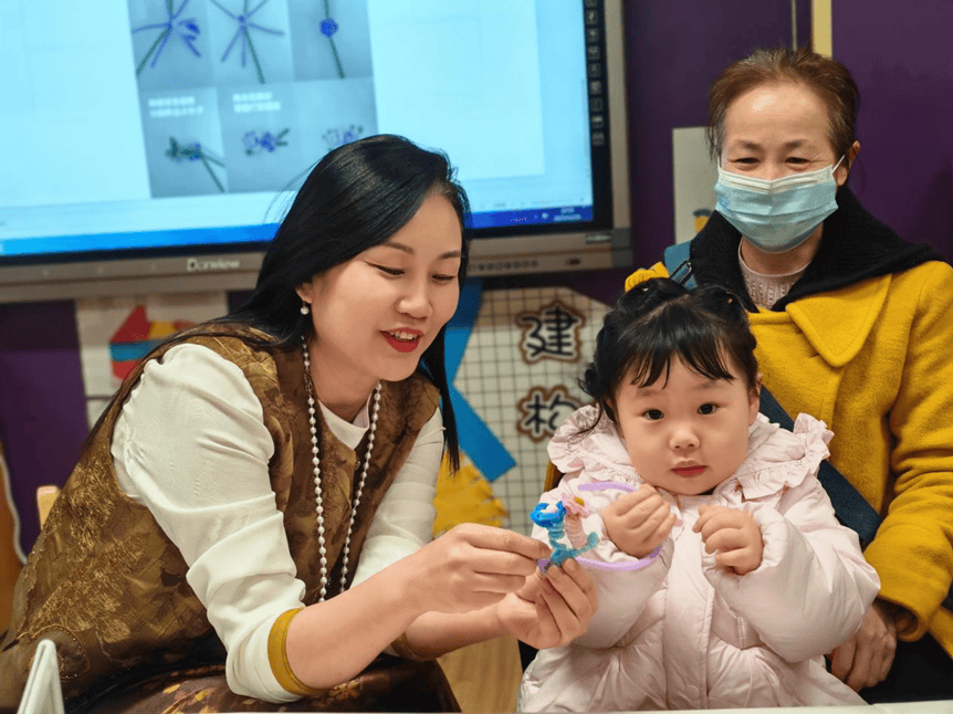 东丽区教育系统多彩活动喜迎2026瓦力棋牌游戏元旦同欢 赴新岁之约(图10) 东丽区教育系统多彩活动喜迎2026瓦力棋牌游戏元旦同欢 赴新岁之约(图10)